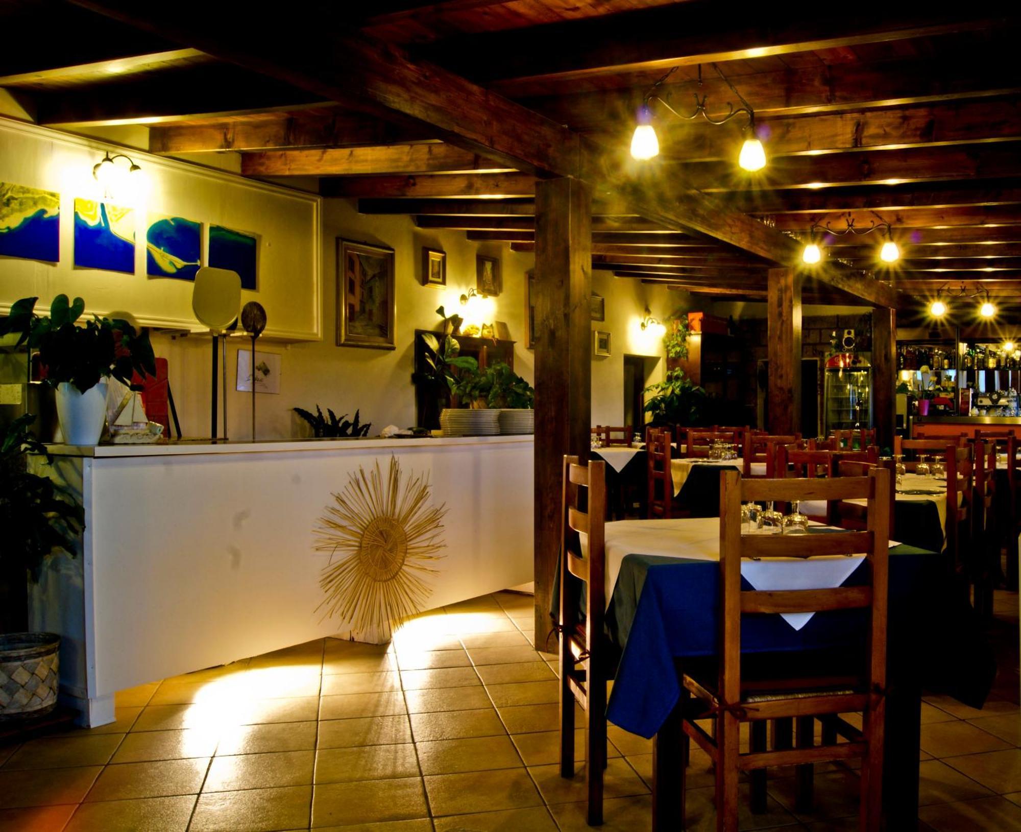 בוסה מרינה Hotel Miramare מראה חיצוני תמונה