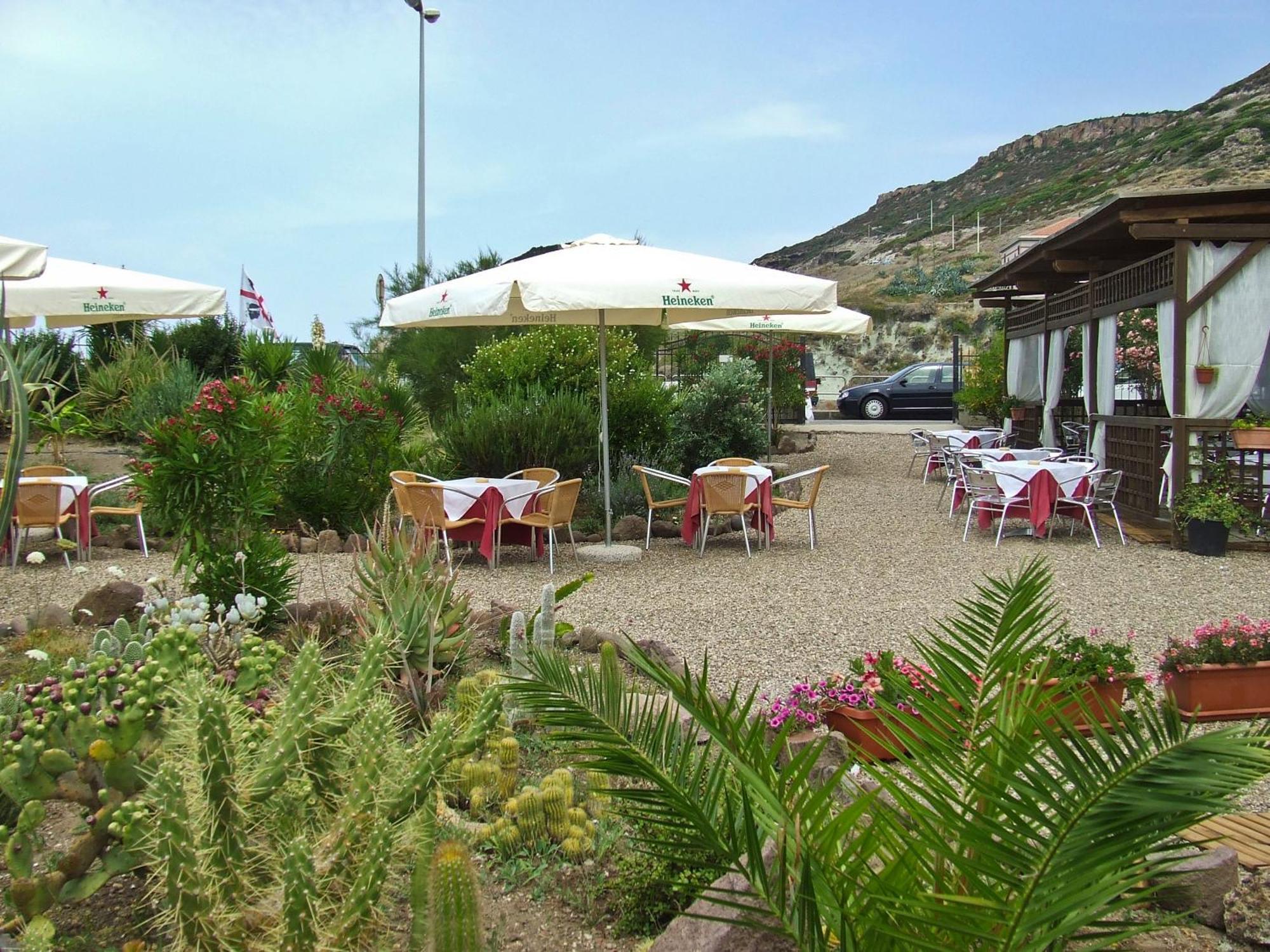 בוסה מרינה Hotel Miramare מראה חיצוני תמונה