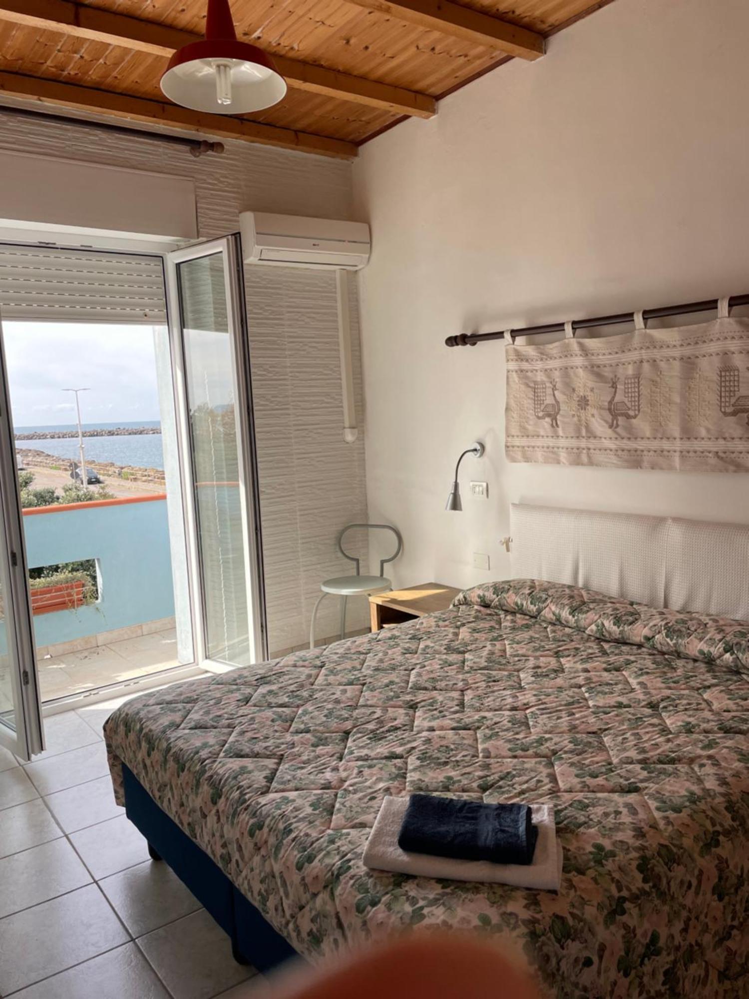 בוסה מרינה Hotel Miramare מראה חיצוני תמונה