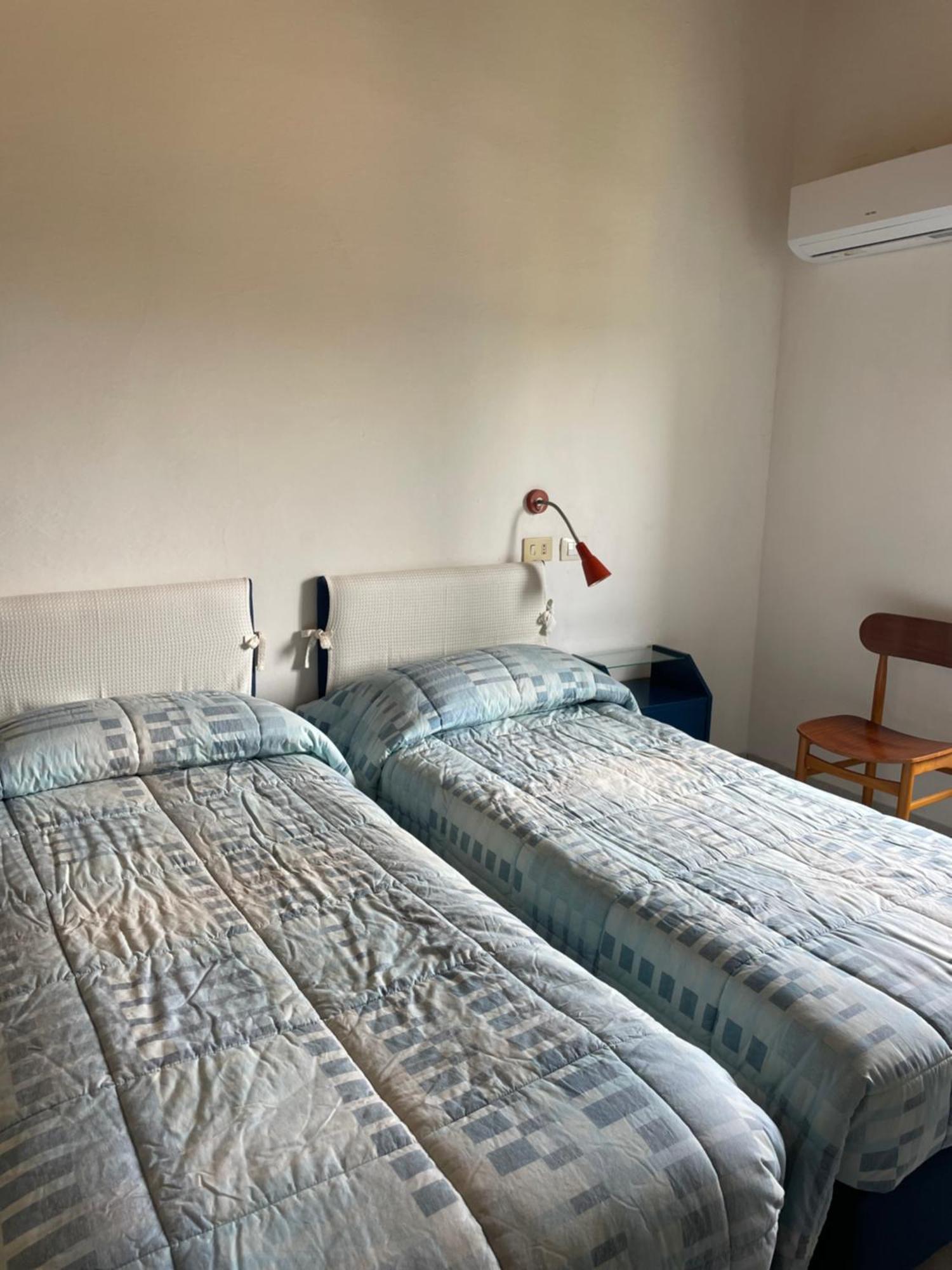 בוסה מרינה Hotel Miramare מראה חיצוני תמונה