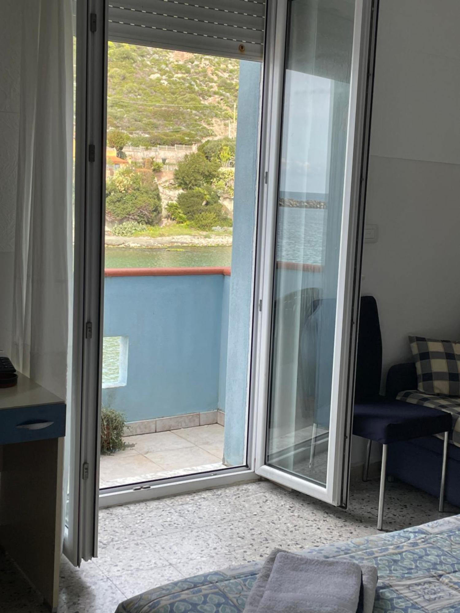 בוסה מרינה Hotel Miramare מראה חיצוני תמונה