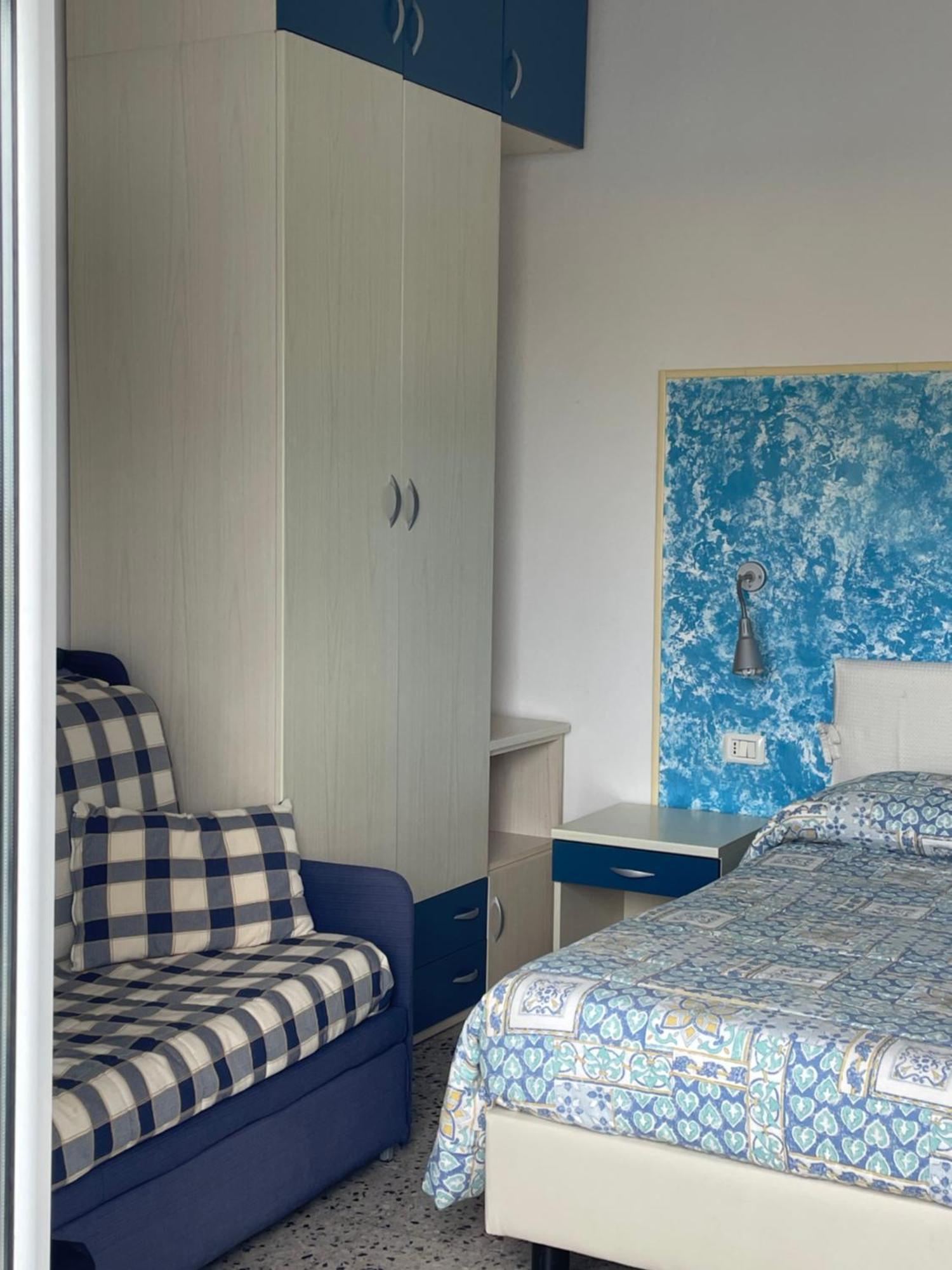 בוסה מרינה Hotel Miramare מראה חיצוני תמונה