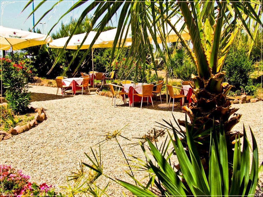 בוסה מרינה Hotel Miramare מראה חיצוני תמונה
